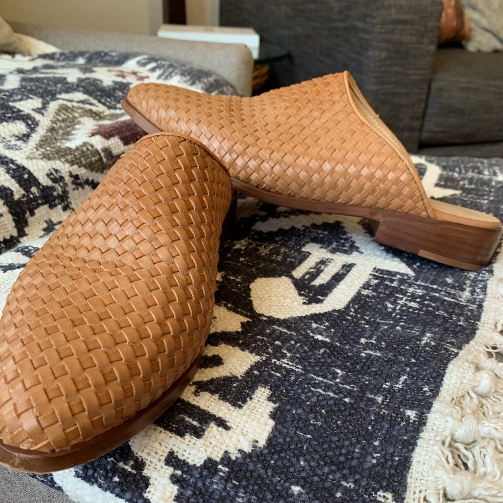 Nisolo Ama Woven Mule